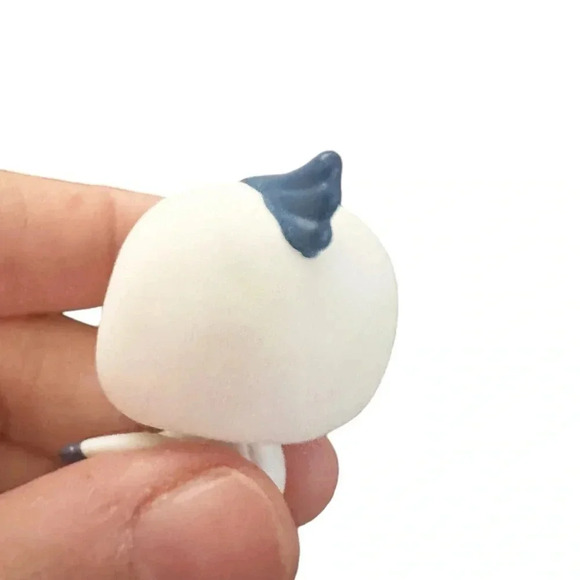 Littlest Pet Shop white and blue pelican 517 (2007) - Picture 4 of 15